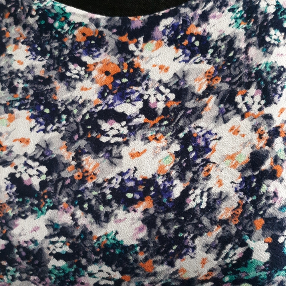 Floral tiered dress - Picture 3 of 4